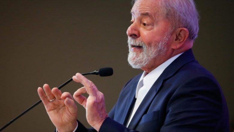 Lula continua na liderança e pode vencer no primeiro turno, diz pesquisa da Genial