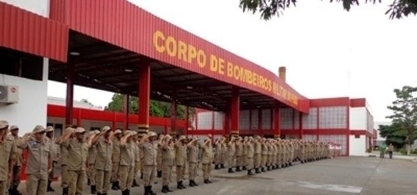 Bombeiros do Piauí foram enviados para auxiliar vítimas de enchente na Bahia