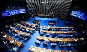Senado aprova mudanças da Câmara e confirma volta da propaganda partidária