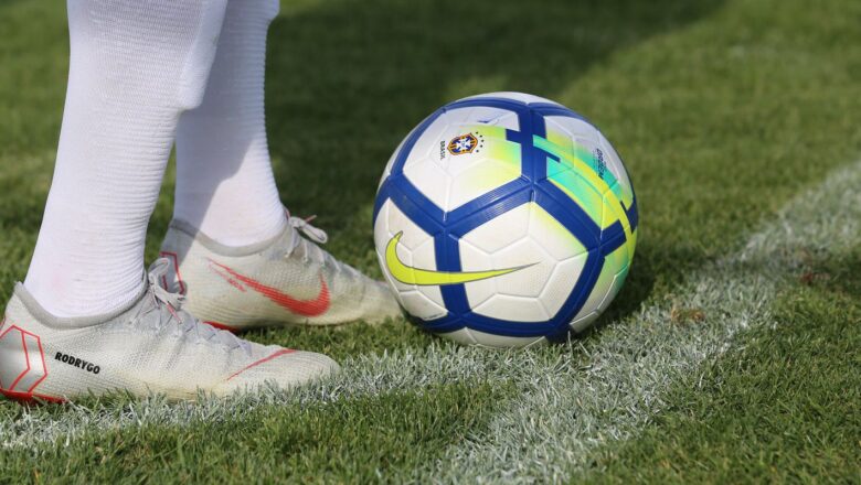 Confira lista de canais para assistir campeonatos de futebol em 2022