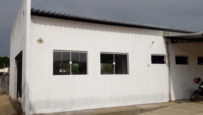 Obra do novo escritório da Agespisa em Altos entra em fase de conclusão