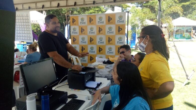 Detran-PI lança campanha do Maio Amarelo no “Vem Pro Parque”