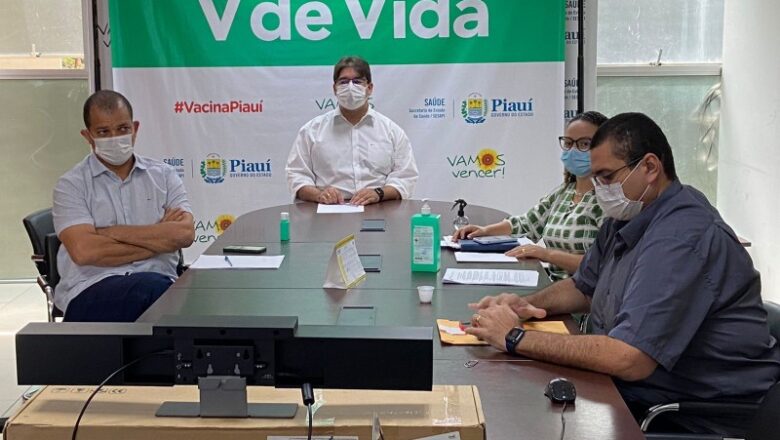 COE estadual mantém obrigatório o uso de máscaras em ambientes fechados no Piauí