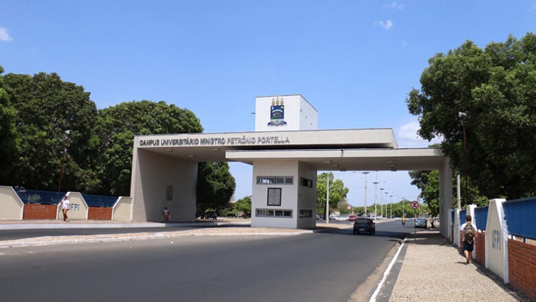 UFPI anuncia corte de R$ 7,7 milhões e diz que manutenção do custeio se agrava