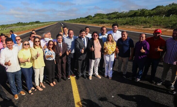 Rafael Fonteles inaugura reforma e ampliação do aeroporto de Piripiri