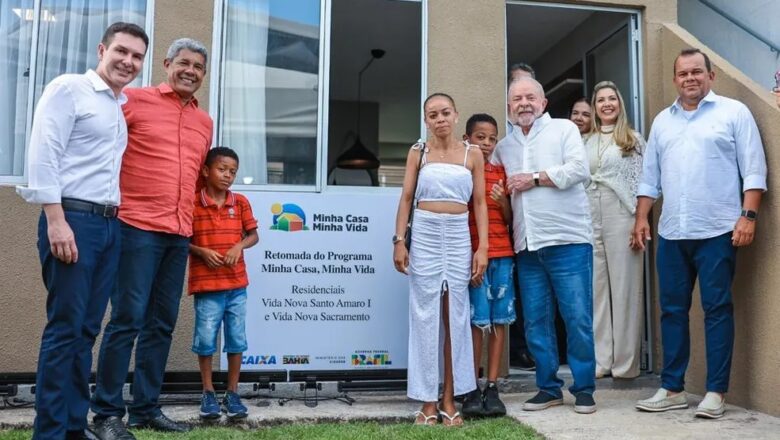 Com foco nos pobres, Lula assina MP do novo “Minha Casa Minha Vida”