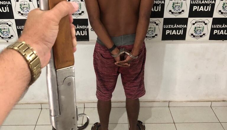 Polícia apreende dois adolescentes por ameaças a escola em Luzilândia