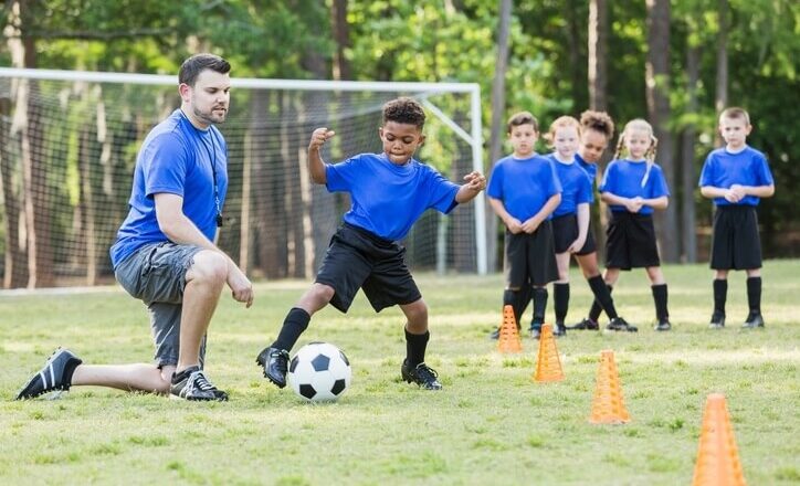 Lei obriga presença de educador físico em escolinhas de futebol no Piauí