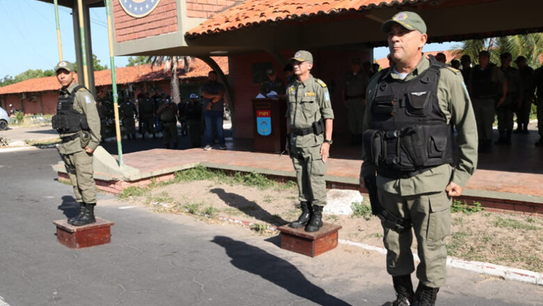 Polícia Militar realiza passagens de comandos em batalhões no litoral do Piauí