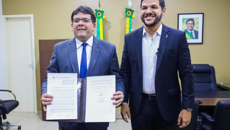 Rafael Fonteles anuncia pagamento da 2ª bonificação quadrimestral do Fundeb