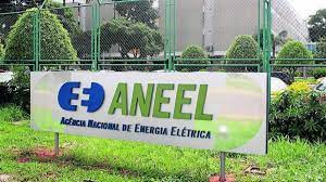 Aneel mantém bandeira verde em outubro e conta de luz segue sem taxa adicional