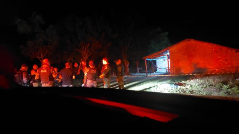 Homem tem surto psicótico, entra em confronto com policiais e é morto a tiros no Piauí