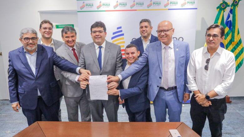 Rafael Fonteles autoriza início das obras de centro especializado em autismo