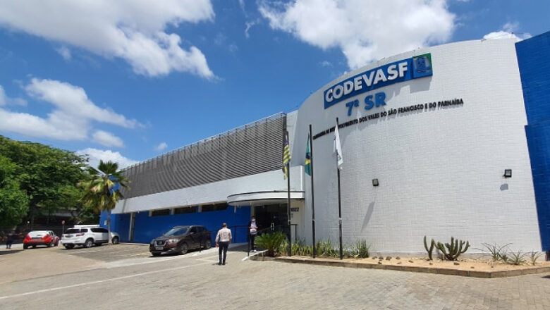 CODEVASF abre concurso público com 61 vagas e salários de até até R$ 9 mil