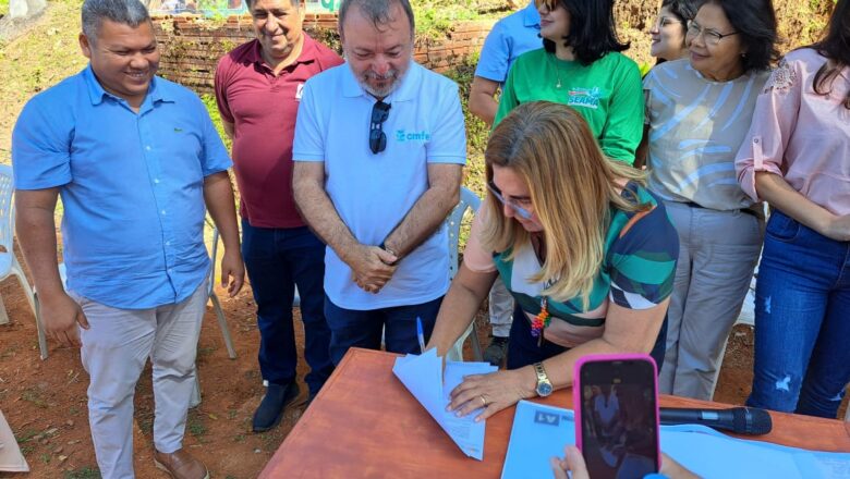 Prefeita Vilma Lima assina ordem de serviço para construção do primeiro parque ambiental municipal do Piauí