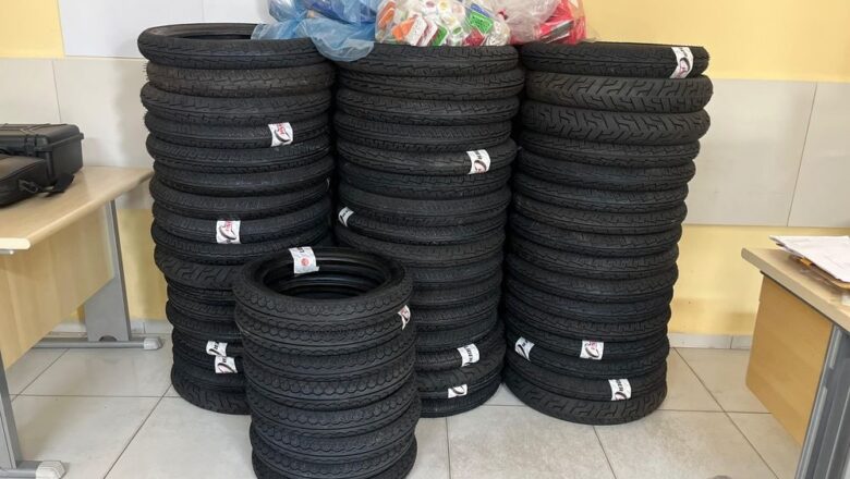 Fiscais do Imepi apreendem mais de 900 produtos irregulares em lojas do Norte do Piauí