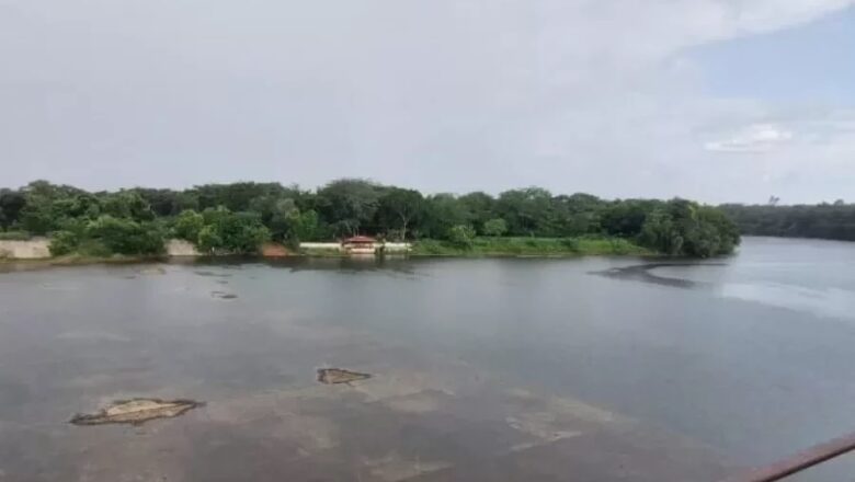 Barragem Piracuruca atinge capacidade máxima e sangra