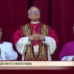 Robert Prevost é eleito novo papa e adota o nome de Leão 14