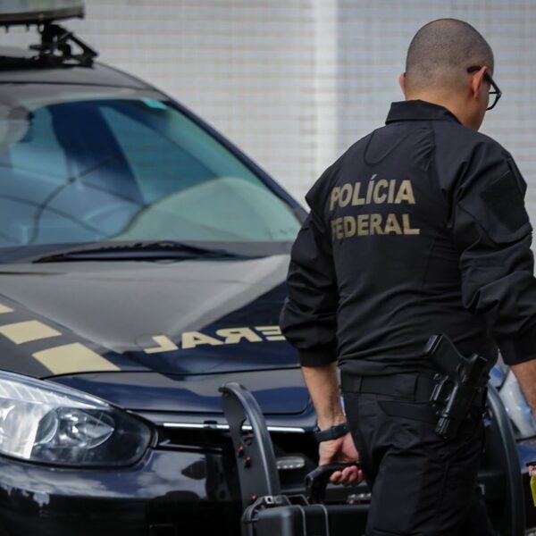 PF desarticula esquema de falsificação de diplomas de ensino superior com atuação no Piauí e mais 11 estados