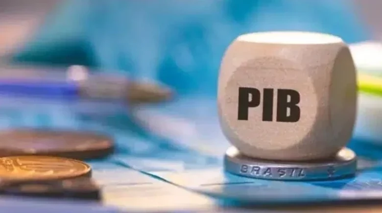 PIB do Brasil cresce 0,4% no 2º tri, além do esperado com serviço e consumo