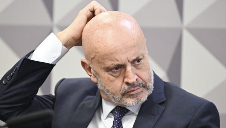 Segunda Turma do STF tem maioria para manter prisão do “Careca do INSS”