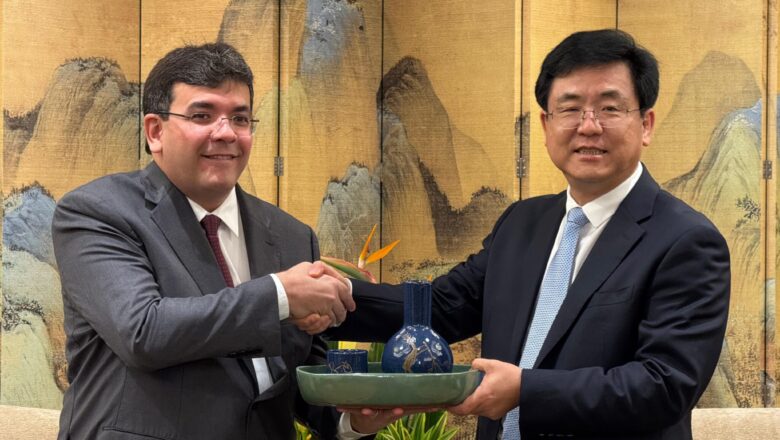 Rafael Fonteles fortalece relações internacionais em missão oficial à China