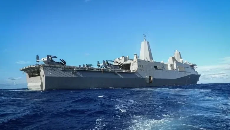 Navios com mísseis são ‘recado’ de Trump a Maduro, avalia analista