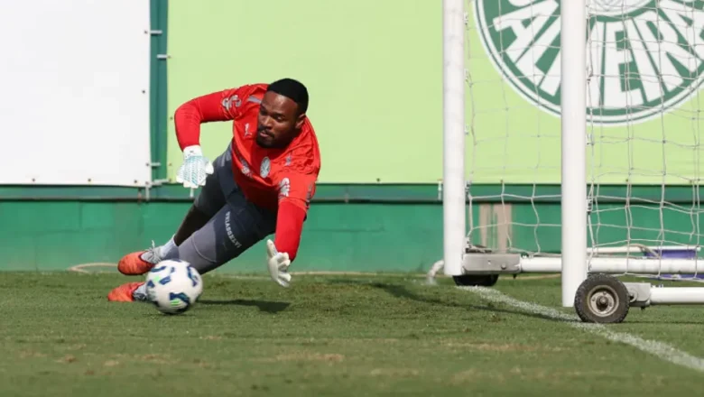 Carlos Miguel será titular do Palmeiras no duelo contra o Flamengo