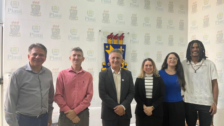 Uespi lança edital de cursos de línguas online