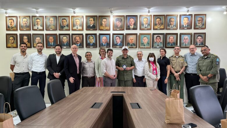 Polícia Militar do Piauí recebe equipe médica alemã para parceria em projeto de prevenção de acidentes
