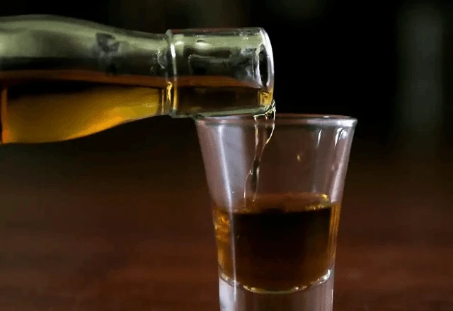 Intoxicação por metanol: como estão investigações até agora