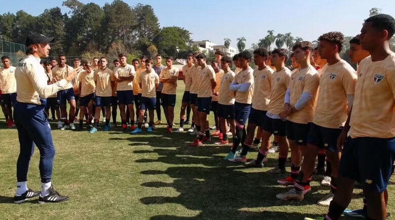 Quatro clubes brasileiros estão entre as 20 melhores bases do mundo, aponta ranking