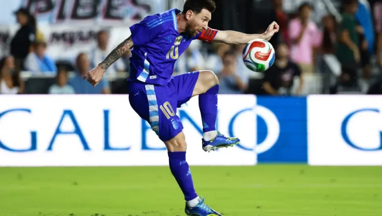 Lionel Messi faz história com a camisa da Argentina e ultrapassa recorde de Neymar; veja