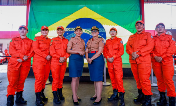 Governador sanciona lei que cria cadastro de reserva para concurso do Corpo de Bombeiros no Piauí