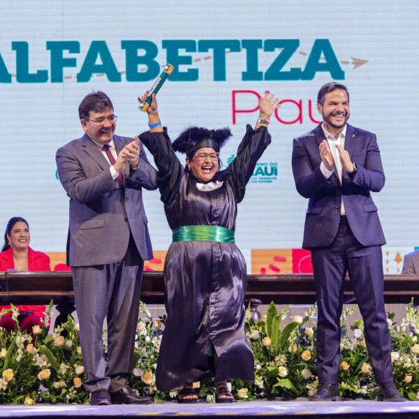 Piauí comemora avanços nos índices de alfabetização com políticas públicas voltadas a crianças, adultos e idosos