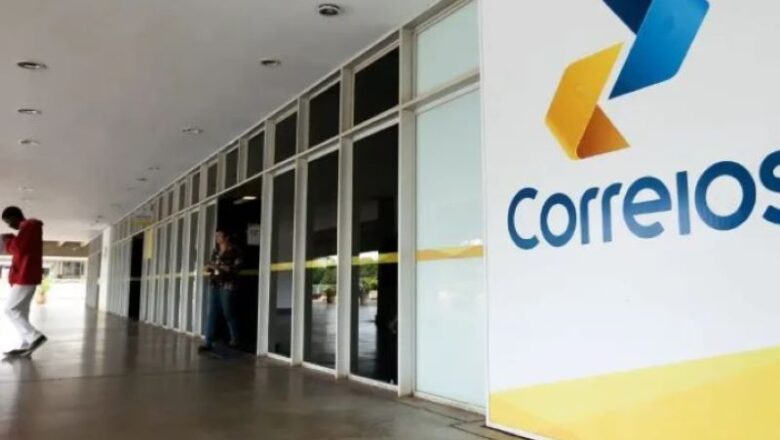 Correios autorizam empréstimo de R$ 20 bilhões para tentar conter crise