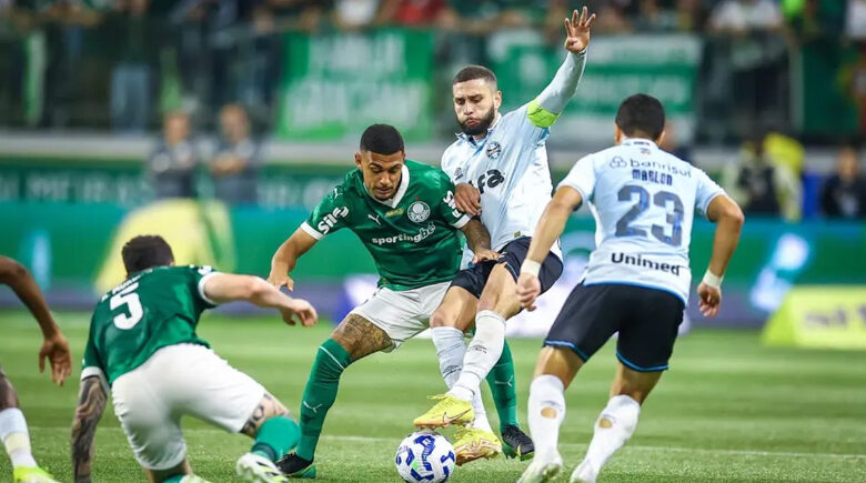 Na briga e com reservas, Palmeiras pega o Grêmio pelo Campeonato Brasileiro