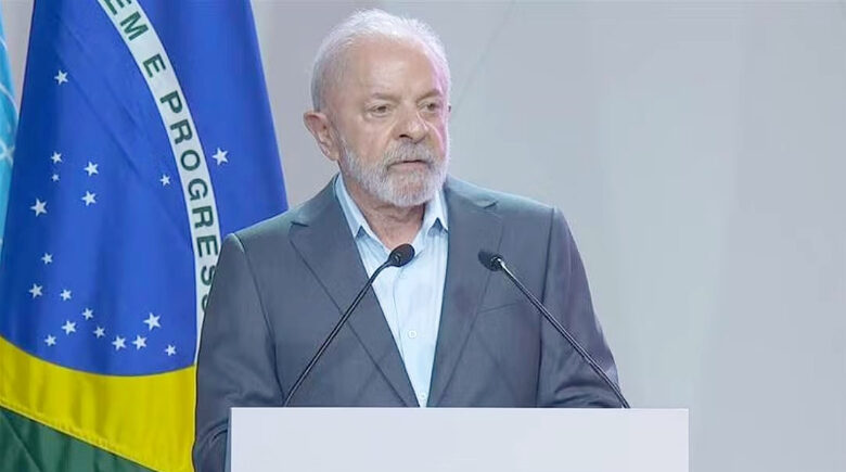 Na abertura da COP30, Lula diz que é mais barato bancar solução climática do que guerras