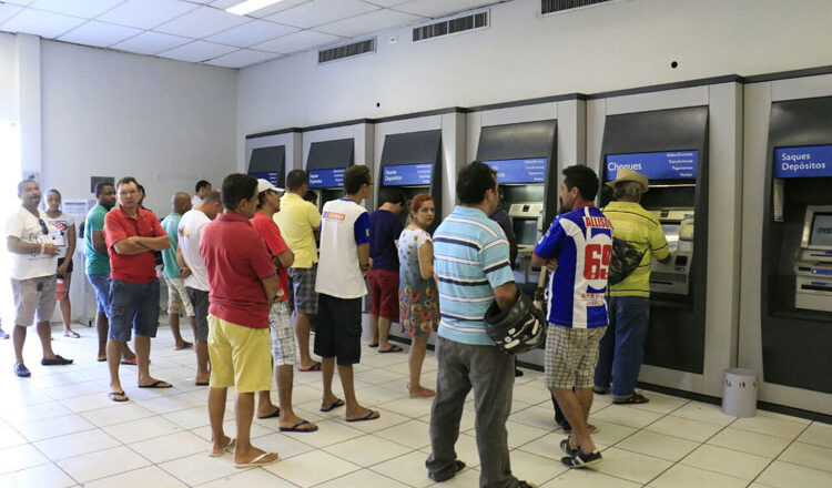 Novo pagamento do saque do FGTS inicia nesta segunda(29)