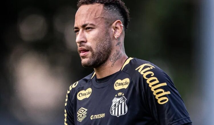 Santos tenta redução salarial e quer propor renovação até a Copa a Neymar