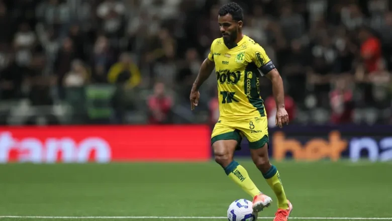 São Paulo anuncia volante Danielzinho como novo reforço; veja detalhes