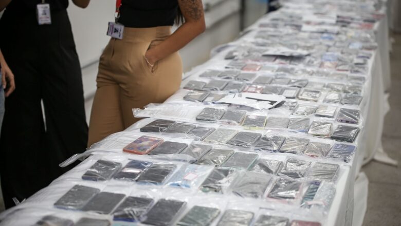 Polícia recupera mais de 80 celulares e fará restituição na terça-feira (23)