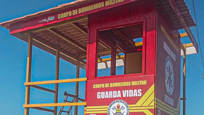 Governo do Estado instala primeiro posto de guarda-vidas em praia do Piauí