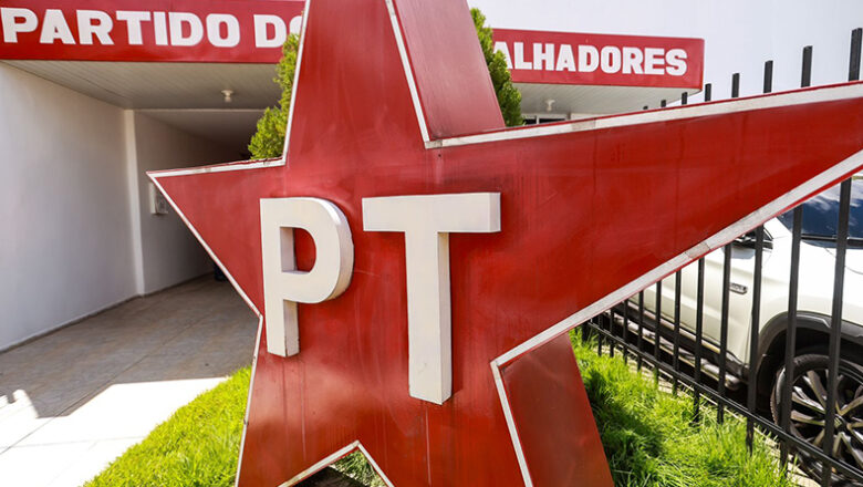 Datafolha: PT é partido preferido de 24% e PL fica em segundo, com 12%