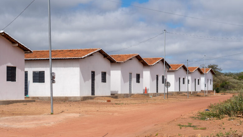 Com investimento de R$ 15 milhões, Governo do Piauí garante mais de 100 novas moradias na Serra do Inácio, no semiárido piauiense