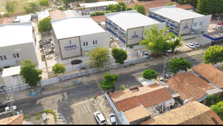 Governo do Piauí investe R$ 8 milhões em três blocos e 20 novas salas na Uespi em Teresina