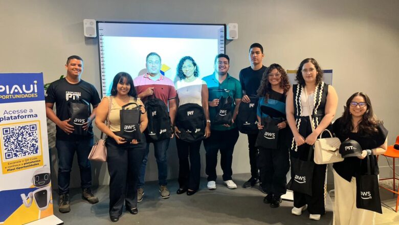 Cursos gratuitos devem capacitar 20 mil piauienses em inteligência artificial e computação em nuvem