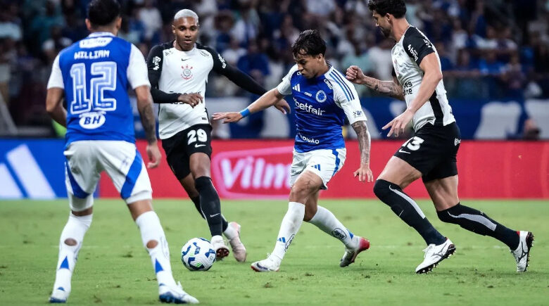 Cruzeiro e Corinthians abrem disputa na semifinal da Copa do Brasil; veja times
