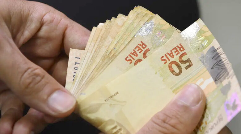 Prazo para saque do abono salarial PIS/Pasep acaba no dia 29 de dezembro