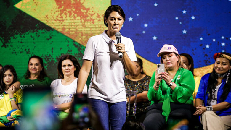 Michelle alega questões médicas por prisão de Bolsonaro e se afasta do PL Mulher